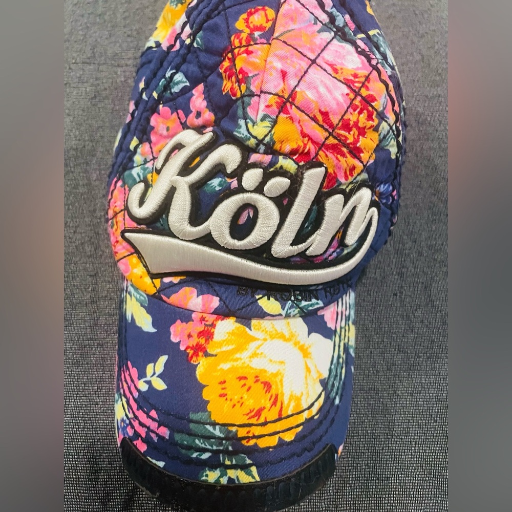 Robin Ruth 🌸 floral Snap Back Hat EUC